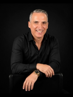 Ali Can Sekmeç Photo
